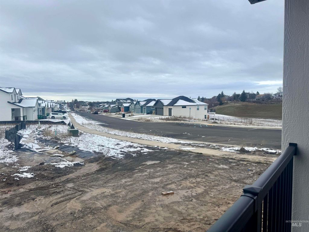 Photo of 2463 E 3rd Street, Moscow, ID 83843 (MLS # 98948405)