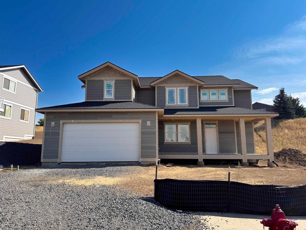 Photo of 2463 E 3rd Street, Moscow, ID 83843 (MLS # 98948405)