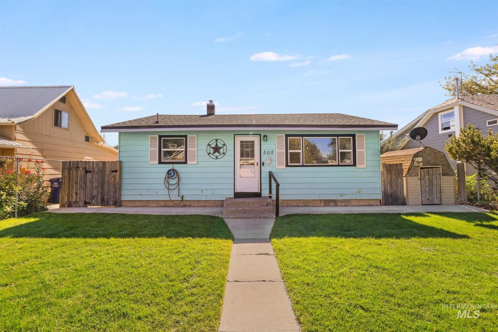 Photo of 505 W Avenue D, Jerome, ID 83338 (MLS # 99002759)