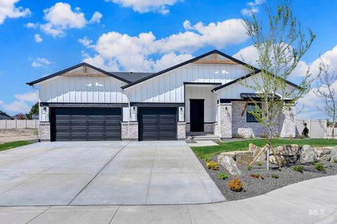 Photo of 12596 S Lenora Pl, Nampa, ID 83686 (MLS # 98957086)