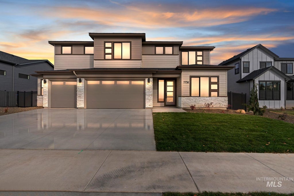Photo of 8537 W Happy Day Dr #Alpine 6b2, Meridian, ID 83646 (MLS # 98999938)