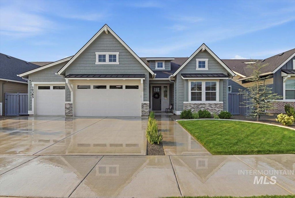 Photo of 10385 Loneleaf Drive, Nampa, ID 83687 (MLS # 98997240)