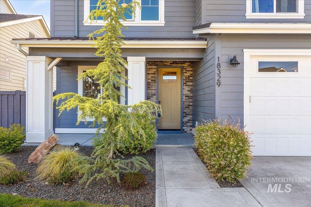 Photo of 18329 Arch Haven Way, Nampa, ID 83687 (MLS # 98982933)