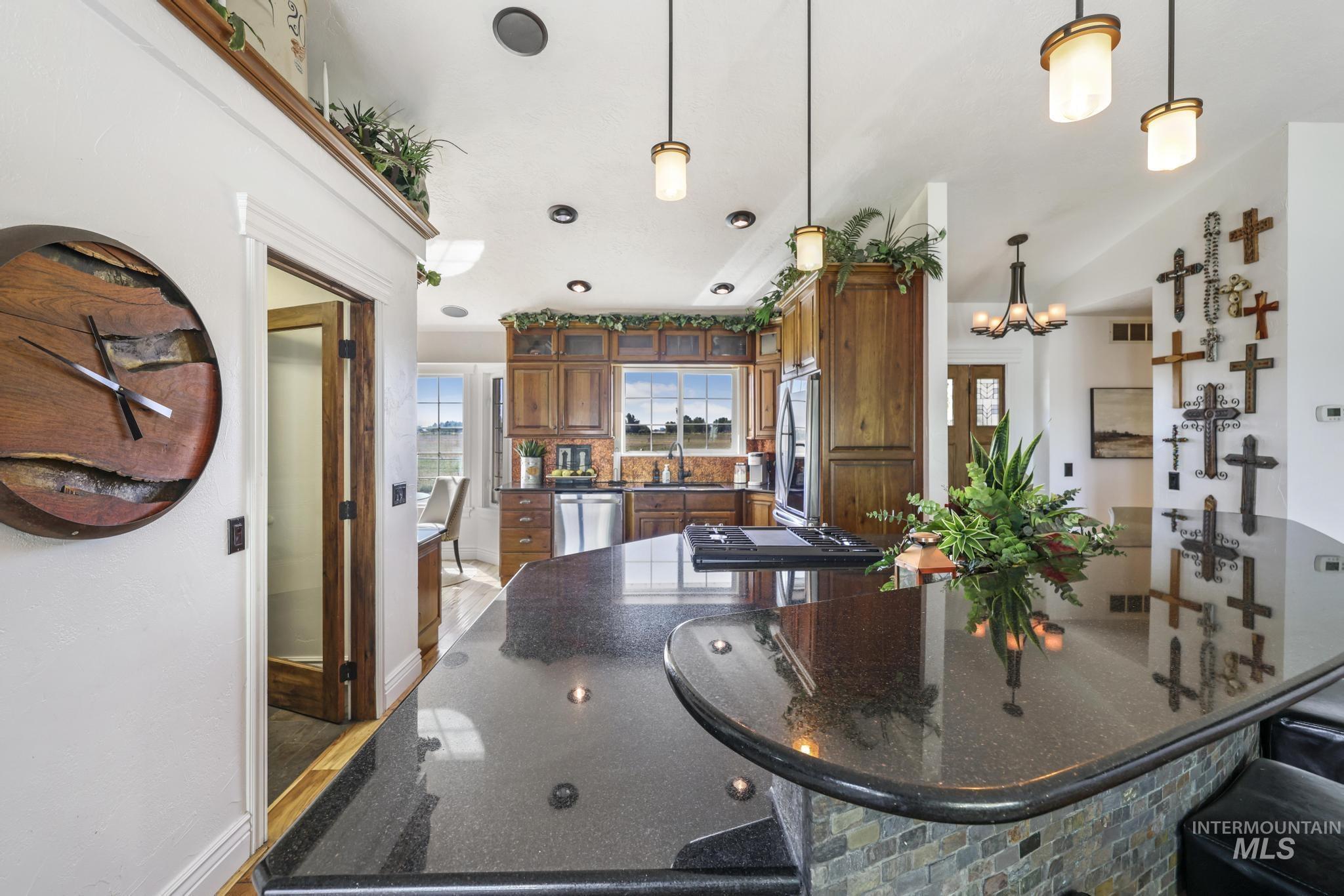 450 W Star Drive