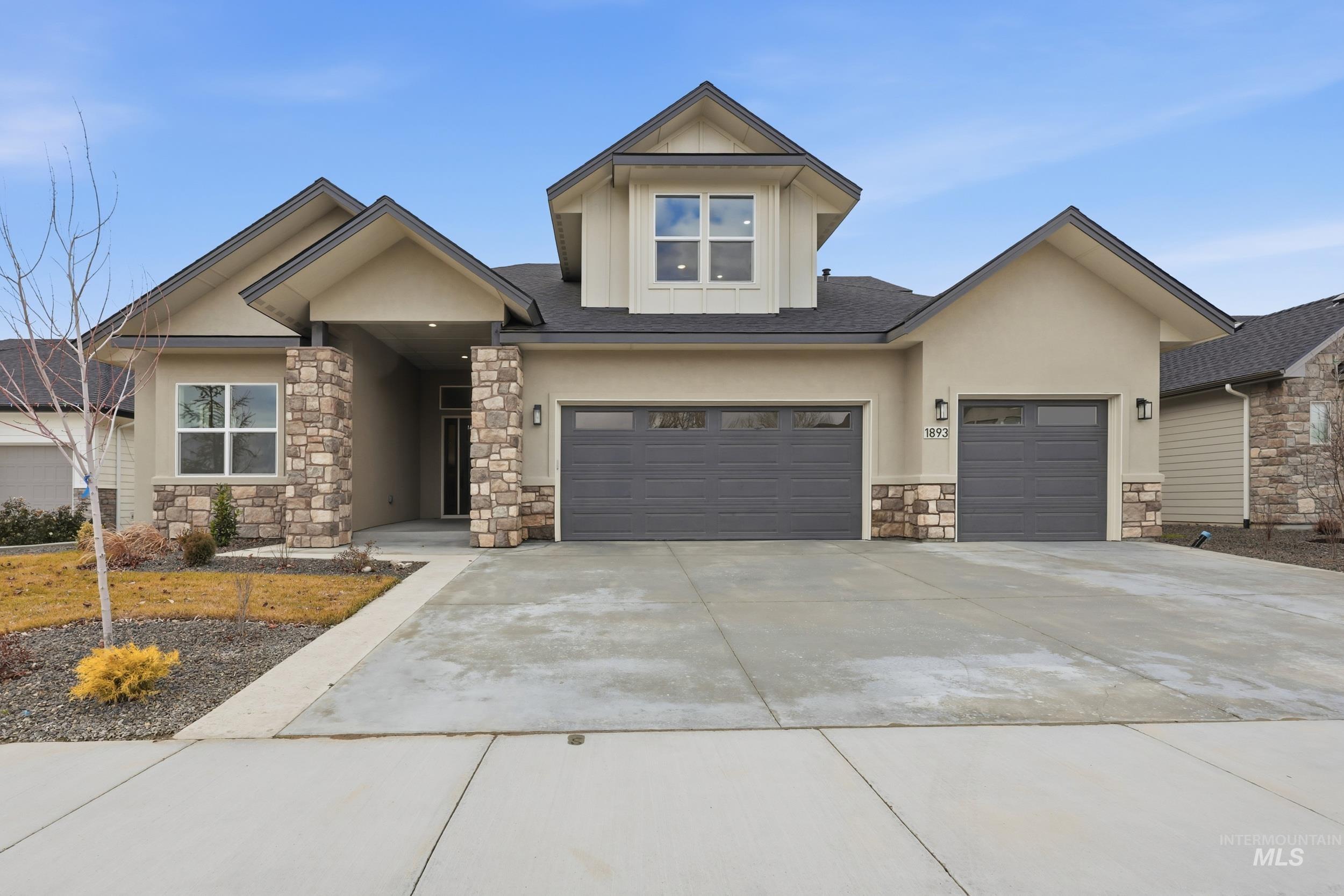 1893 N Willowick Ave.