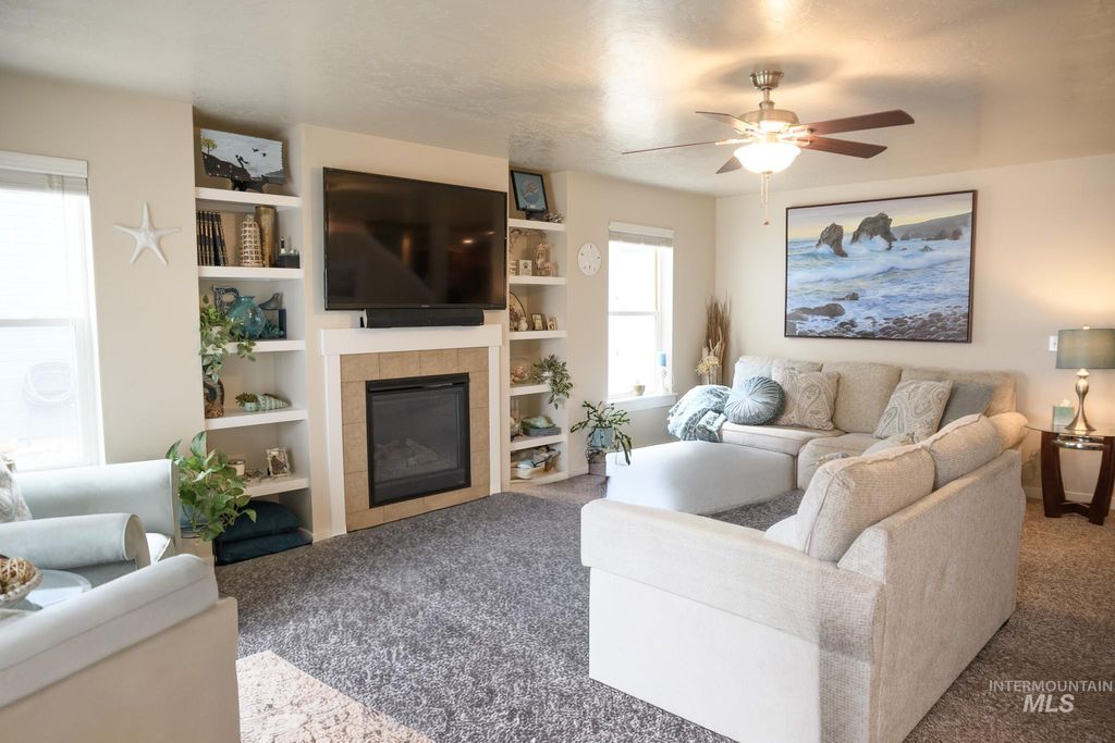 Photo of 1997 N Rosedust Dr, Kuna, ID 83634 (MLS # 98974513)