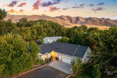 Photo of 3163 E Locust St, Emmett, ID 83617 (MLS # 99001287)