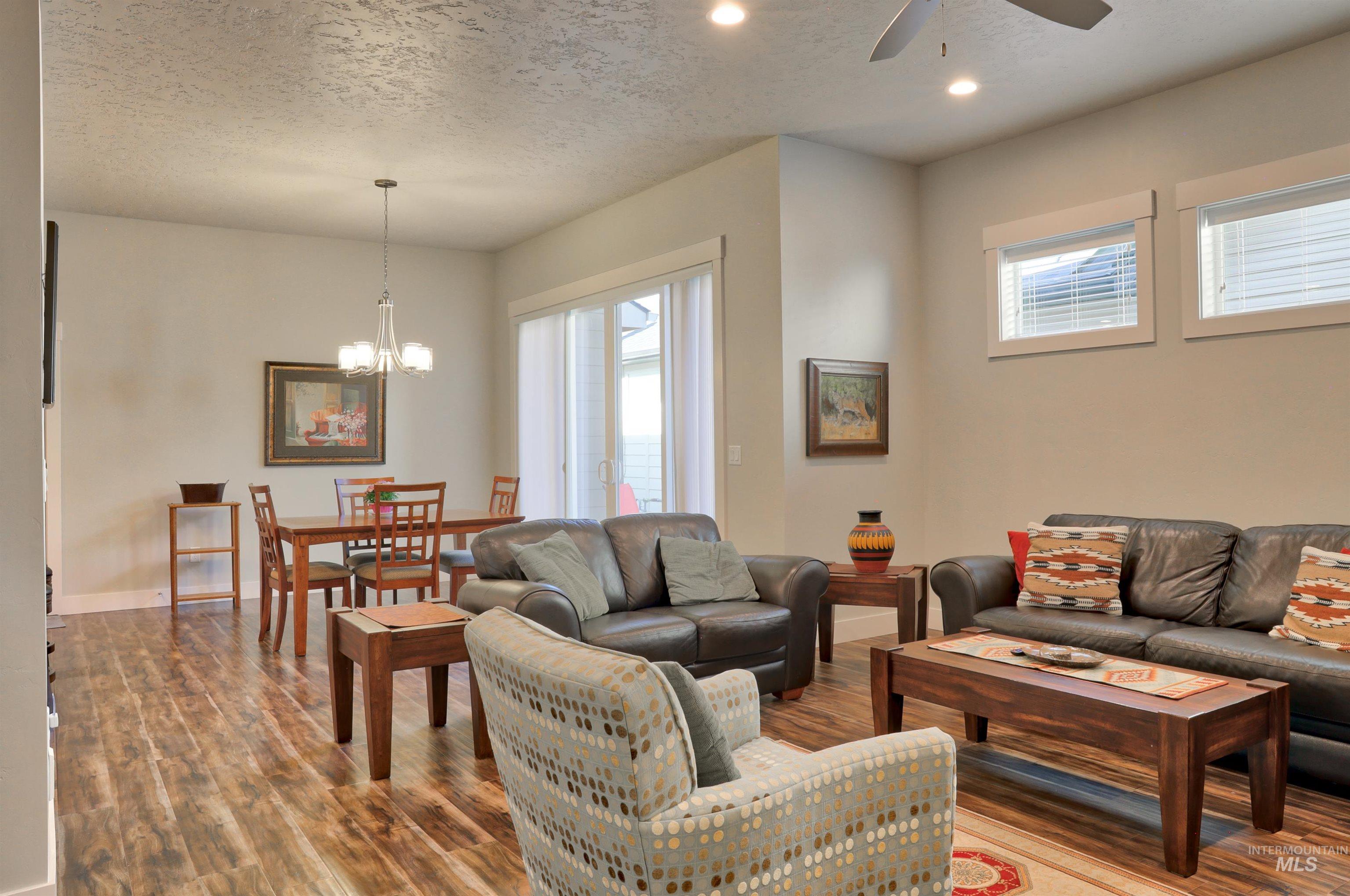 3482 N Lilyturf Ave.