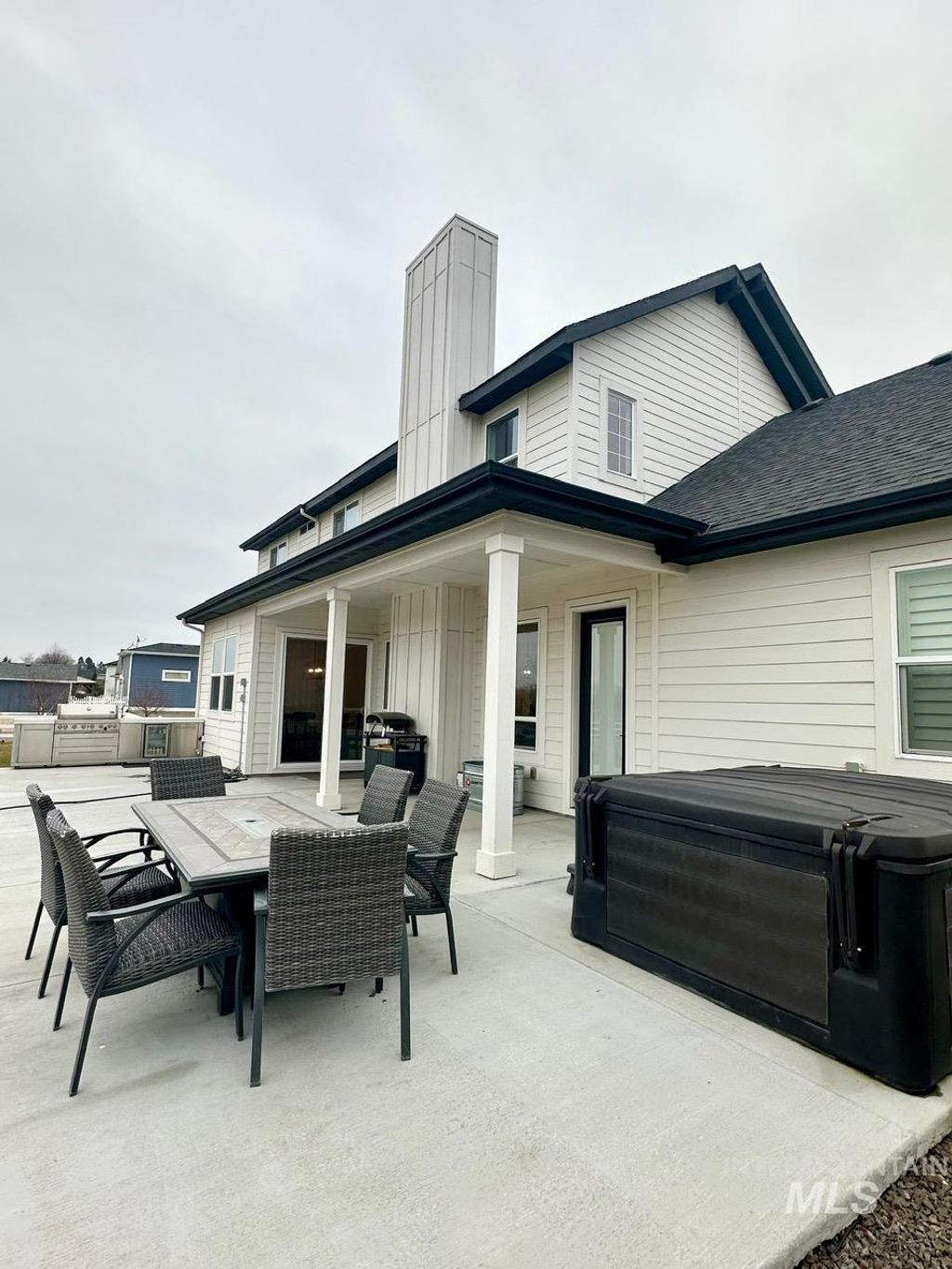 Photo of 10082 Riverbend Pl, Middleton, ID 83644 (MLS # 98972473)