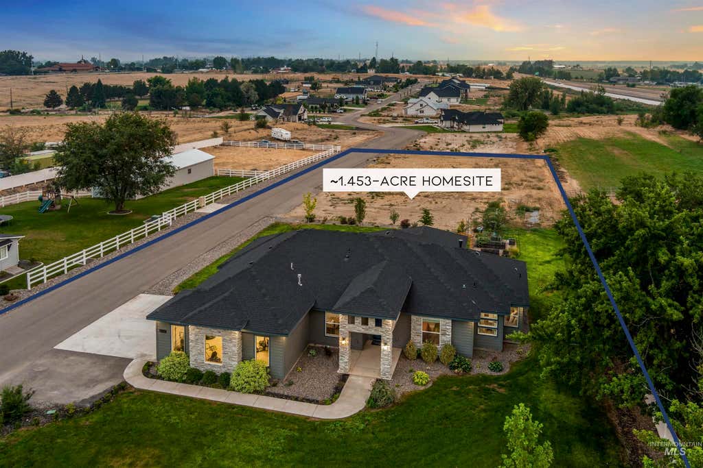 Photo of 23985 Legends Lane, Caldwell, ID 83607 (MLS # 98995169)