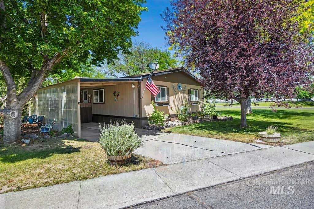 Photo of 333 Rock Creek Rd N RD #14, Hansen, ID 83334 (MLS # 98990542)