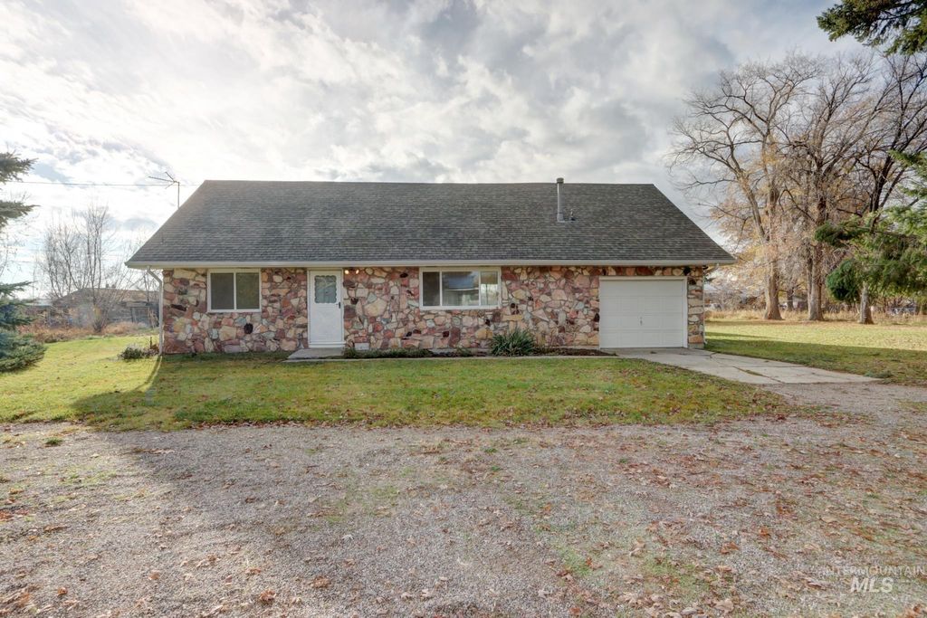 Photo of 9215 Malad, Boise, ID 83709 (MLS # 98969144)