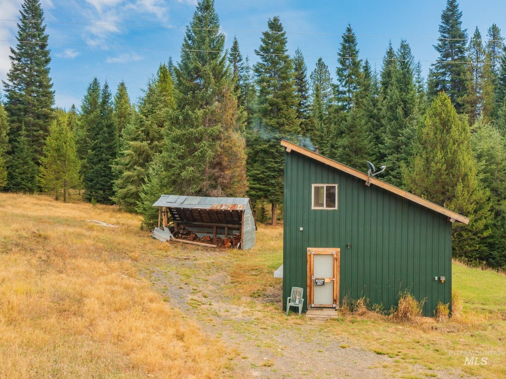 Photo of 1308 Sweeney Hill Rd, Elk City, ID 83525 (MLS # 99003830)