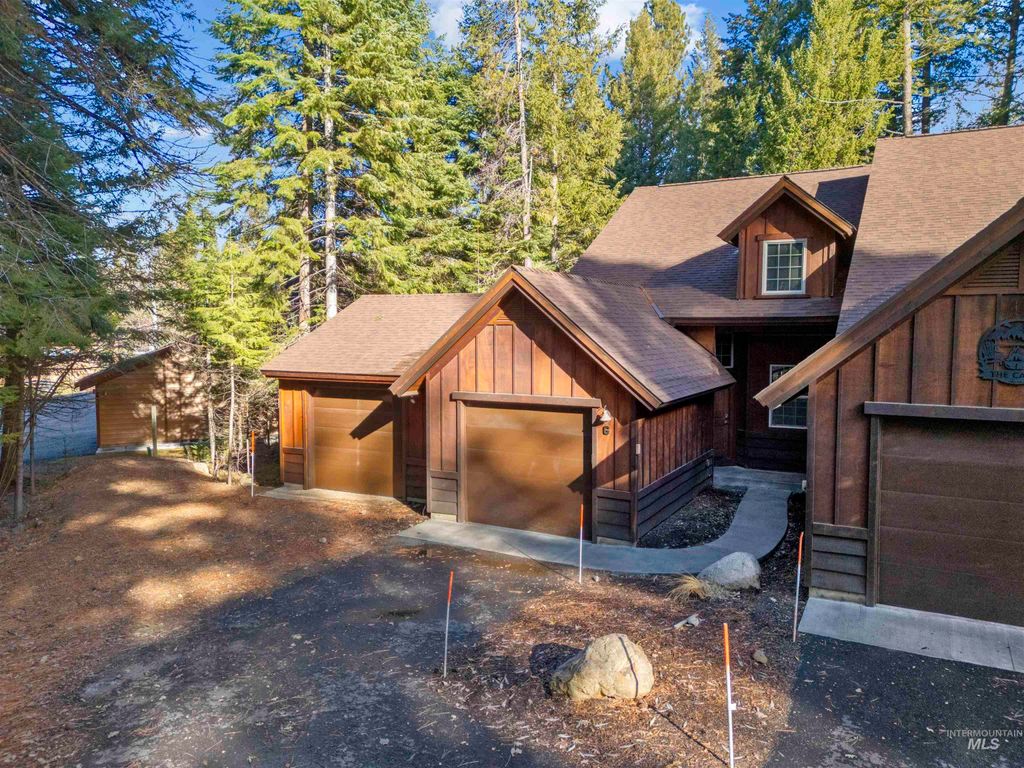 Photo of 817 Reedy Lane #9-G, McCall, ID 83638 (MLS # 98968533)