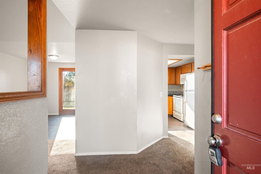 Photo of 10801 W Excalibur St, Boise, ID 83713 (MLS # 98969033)