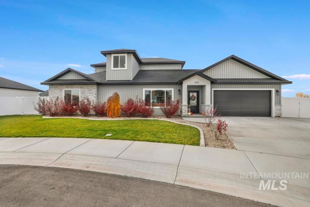 Photo of 579 Pisces Ct, Twin Falls, ID 83301 (MLS # 98967264)