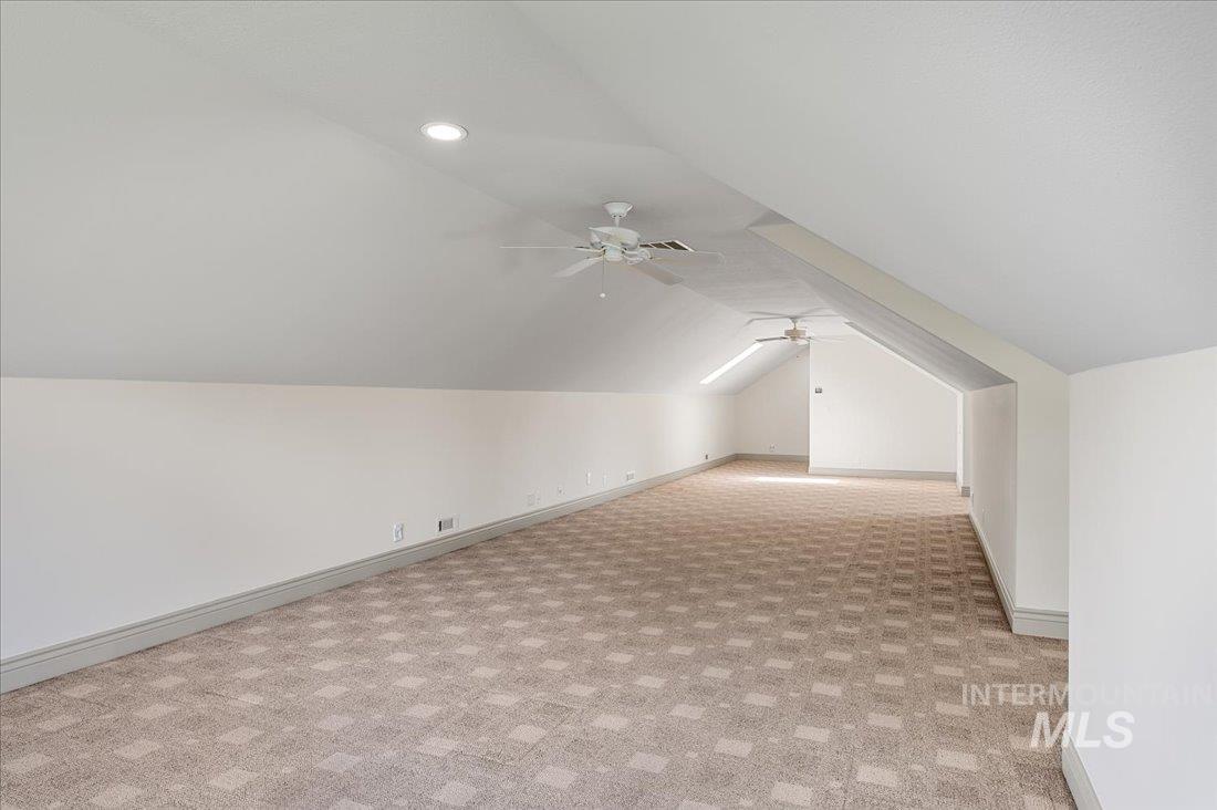 Eagle, Idaho 83616, United States, 4 Bedrooms Bedrooms, ,3 BathroomsBathrooms,Residential,Active,164829