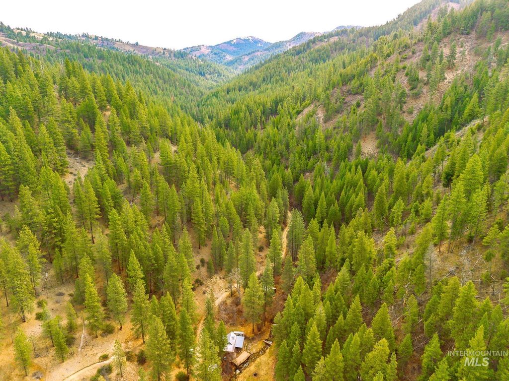 Photo of 26 Yellow Pine, Boise, ID 83716 (MLS # 98978949)
