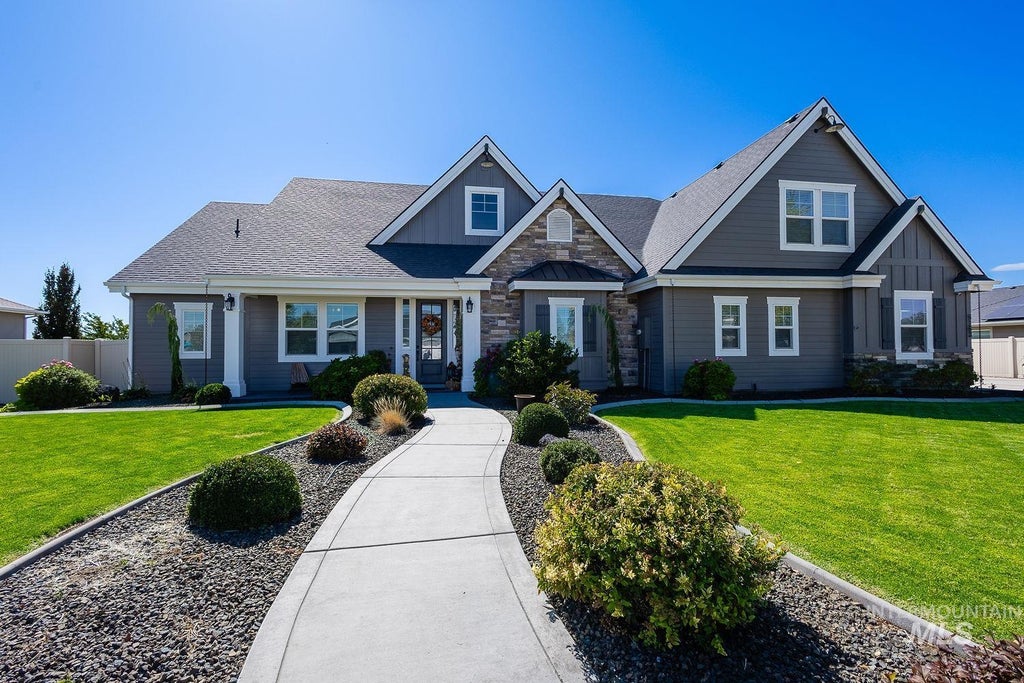 Photo of 8163 Stillman St, Nampa, ID 83686 (MLS # 99003159)