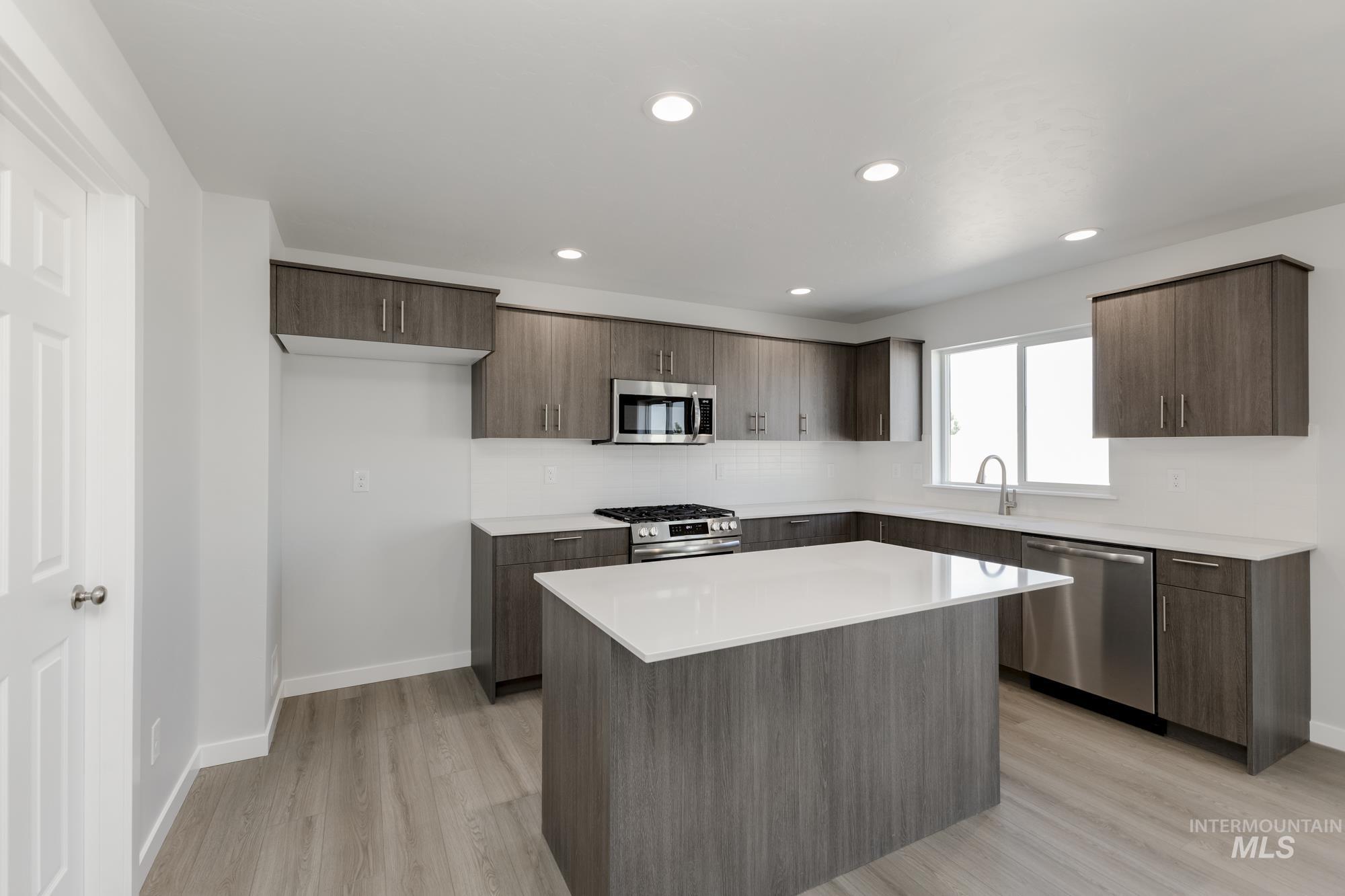 9190 W White Jasmine Ct