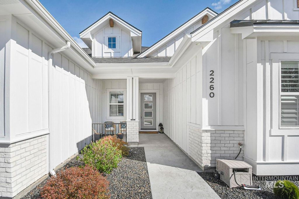 Photo of 2260 E Timber Trail St, Kuna, ID 83634 (MLS # 98983000)