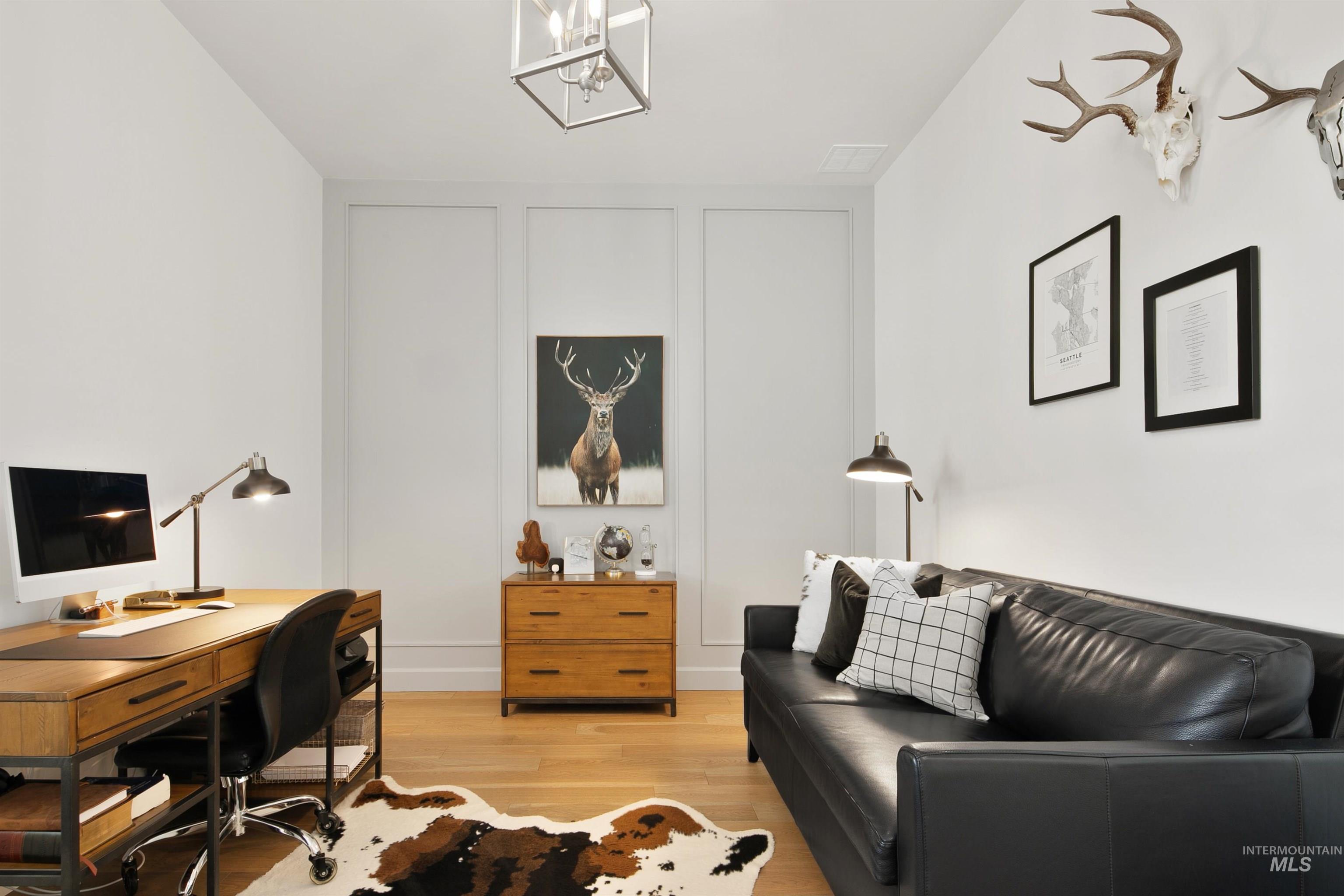 2260 E Timber Trail St