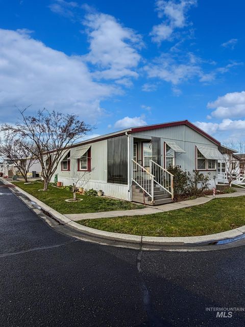 Photo of 2115 6th Ave #26 Ave, Clarkston, WA 99403 (MLS # 98971226)
