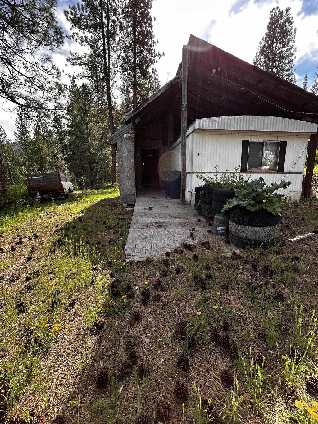 Photo of 8 Klondike Road, Boise, ID 83716 (MLS # 98979996)