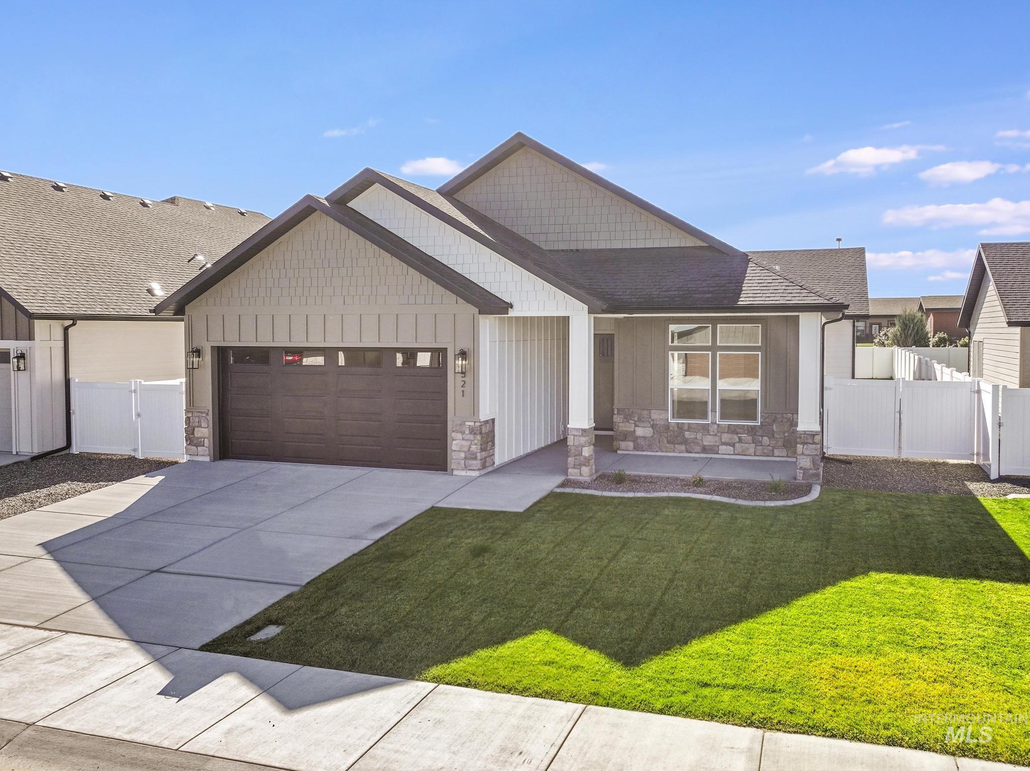 521 Falling Leaf Lane