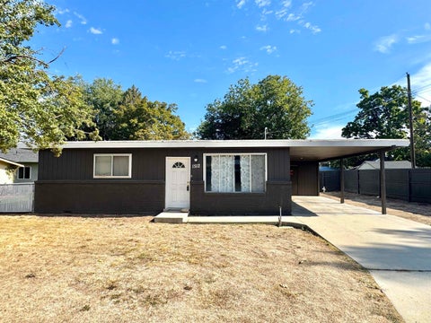Photo of 1512 10th St S ST, Nampa, ID 83651 (MLS # 99001401)