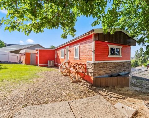 Photo of 20106 Lower Pleasant Ridge Rd #29, Caldwell, ID 83607 (MLS # 98984772)
