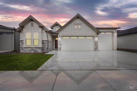 3373 E Englehart Dr. Meridian ID 83642
