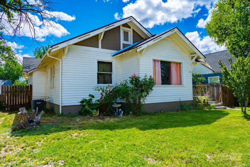 Photo of 516 N 6th St, Payette, ID 83661 (MLS # 98996910)
