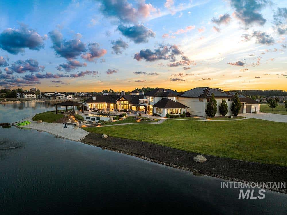 Photo of 21805 Koa Lane, Star, ID 83669 (MLS # 98994369)