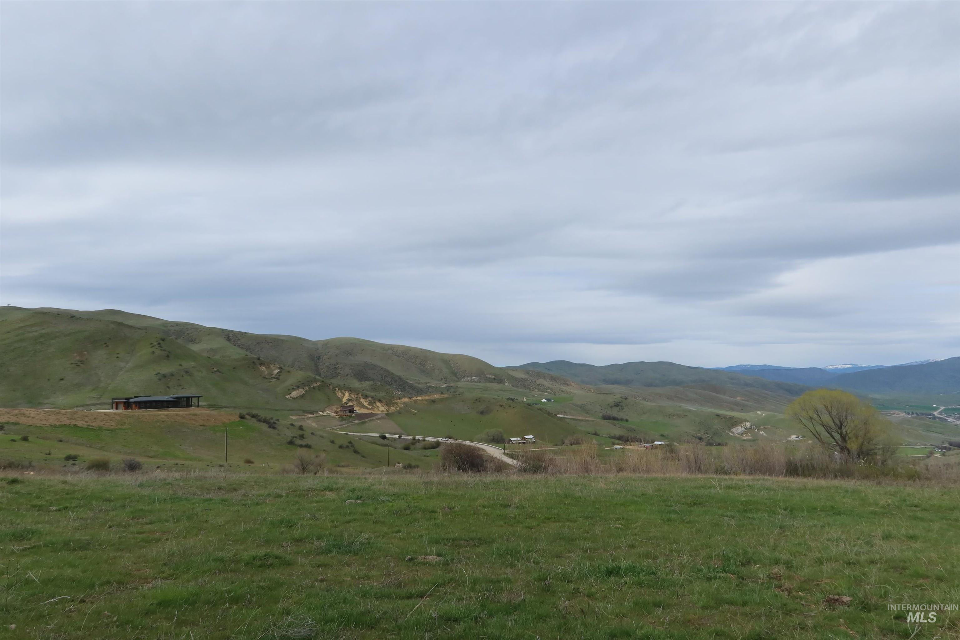 Offers timeless rural character