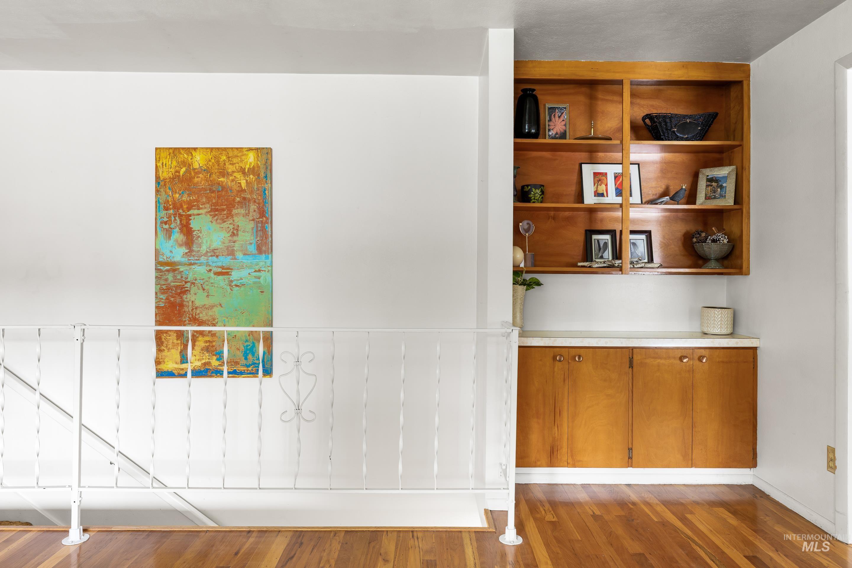 Detailed view of wood finished floors