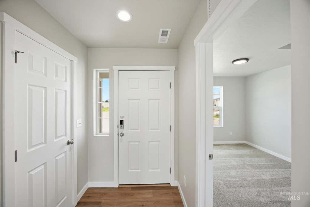 Photo of 1680 Gyrfalcon St, Middleton, ID 83644 (MLS # 98996100)