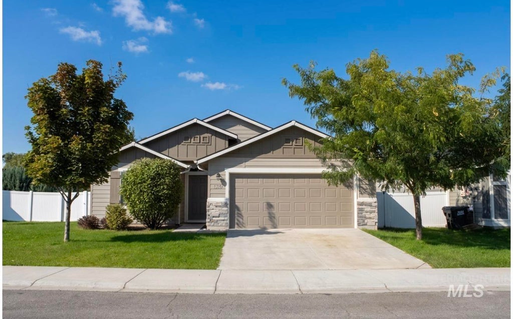Photo of 1520 W Atacama Dr, Kuna, ID 83634 (MLS # 99000209)