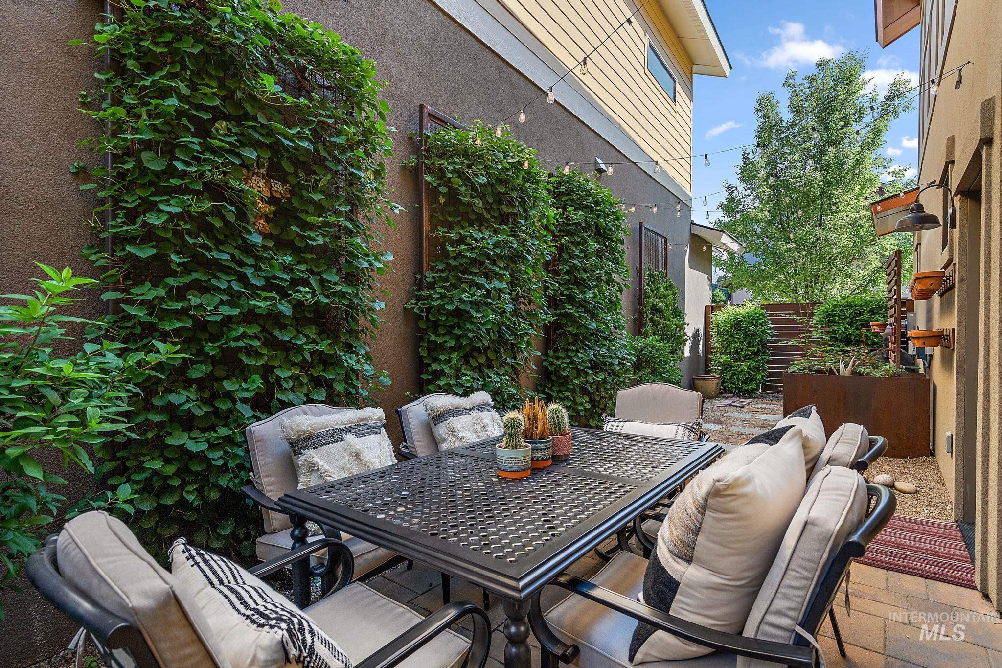 1234 E Lone Shore Dr