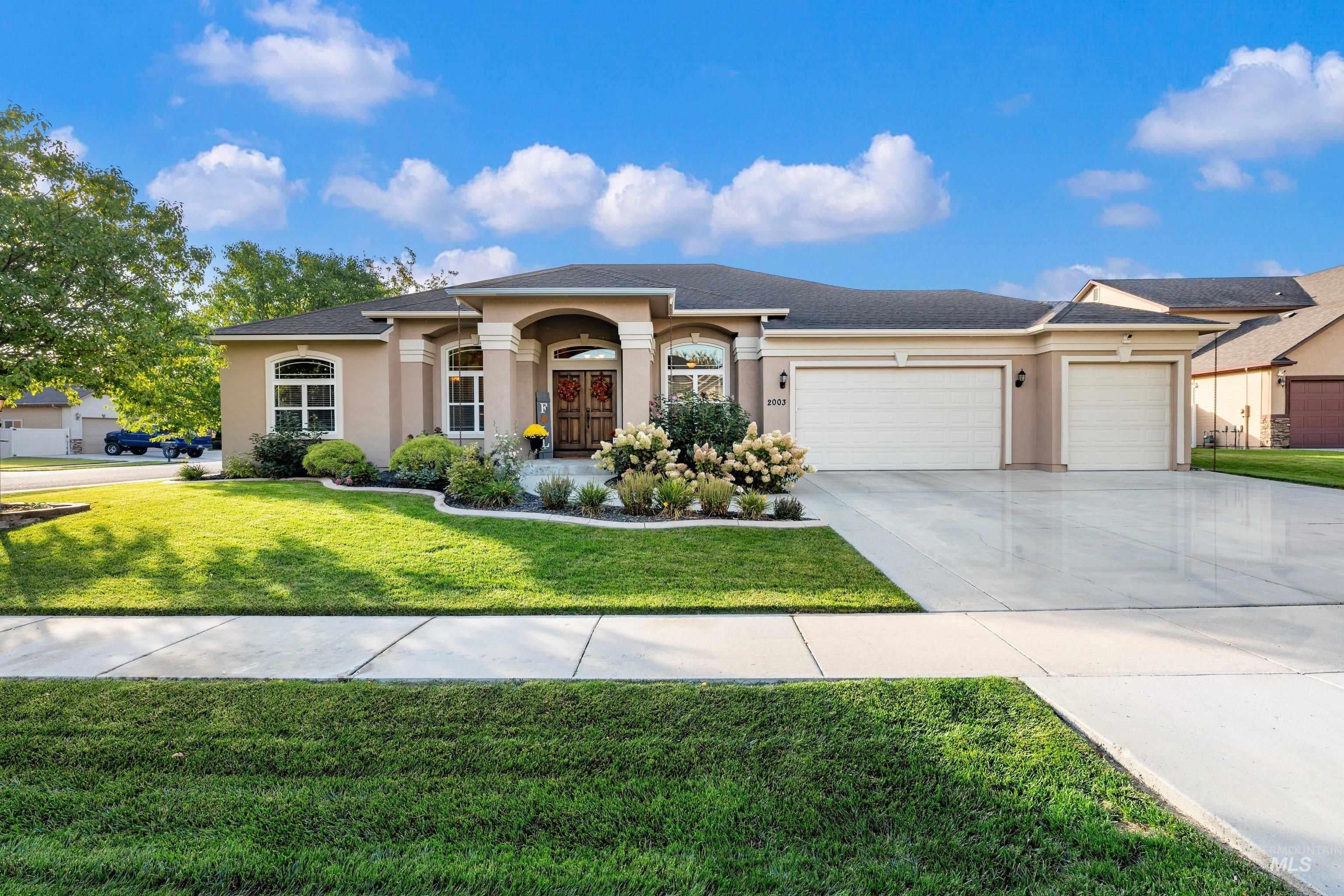 2003 W Silver Creek Drive