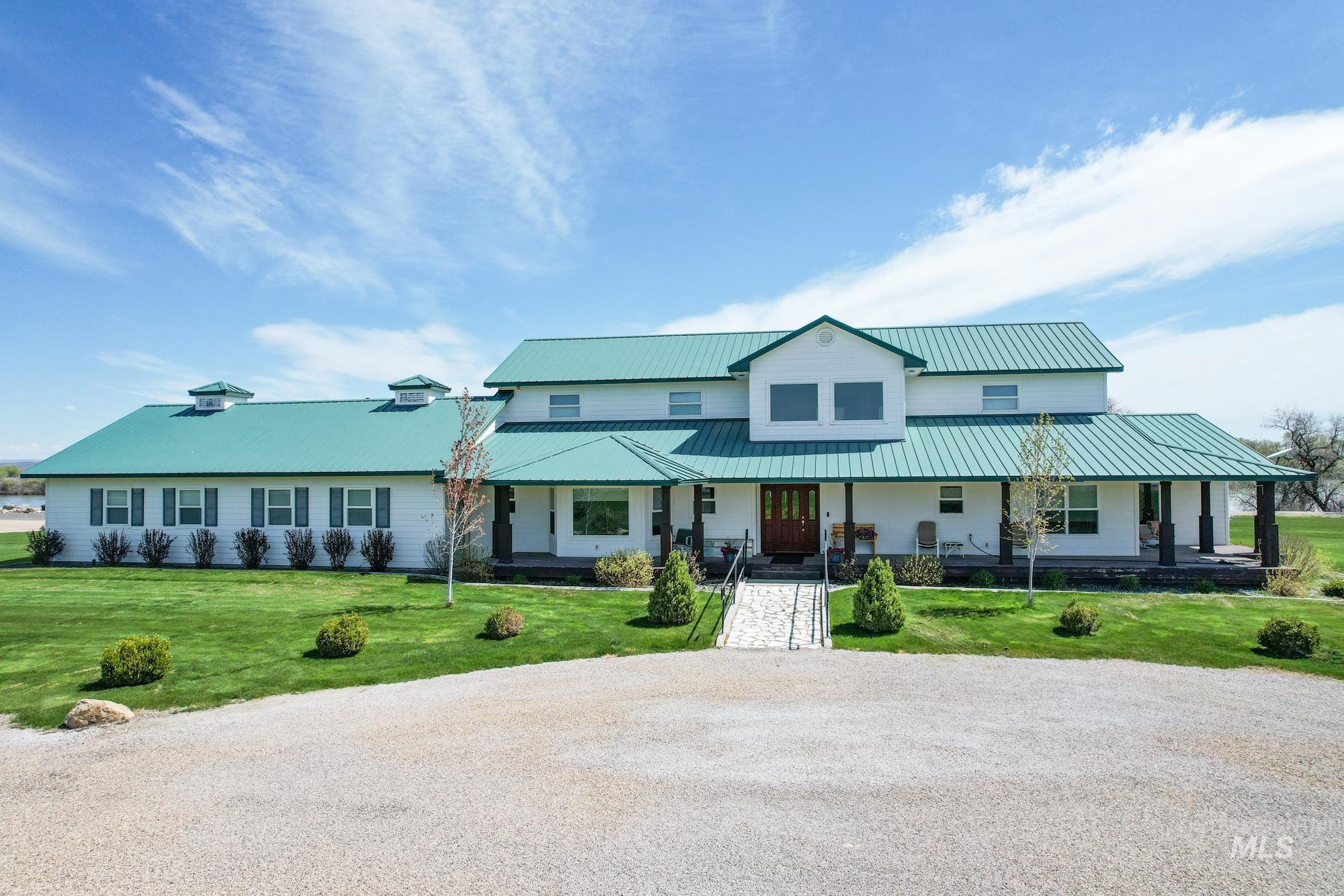 4460 Highway 201