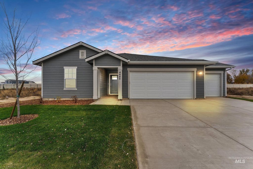 Photo of 4445 E Briscoe Dr, Nampa, ID 83686 (MLS # 98967875)