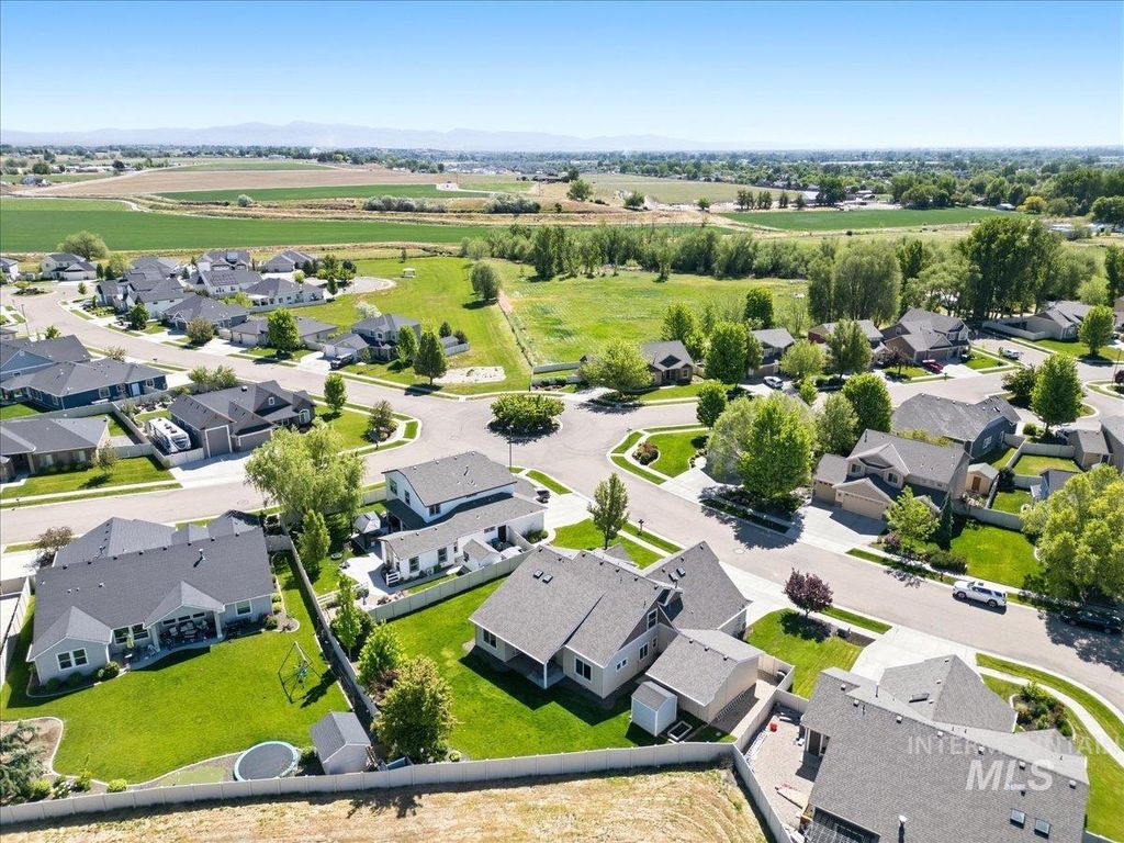Photo of 1183 N Buffalo Way, Middleton, ID 83644 (MLS # 98986592)