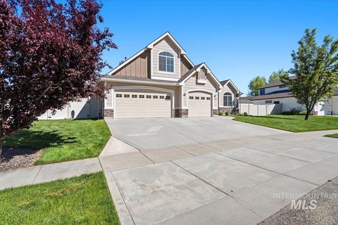 Photo of 1183 N Buffalo Way, Middleton, ID 83644 (MLS # 98986592)