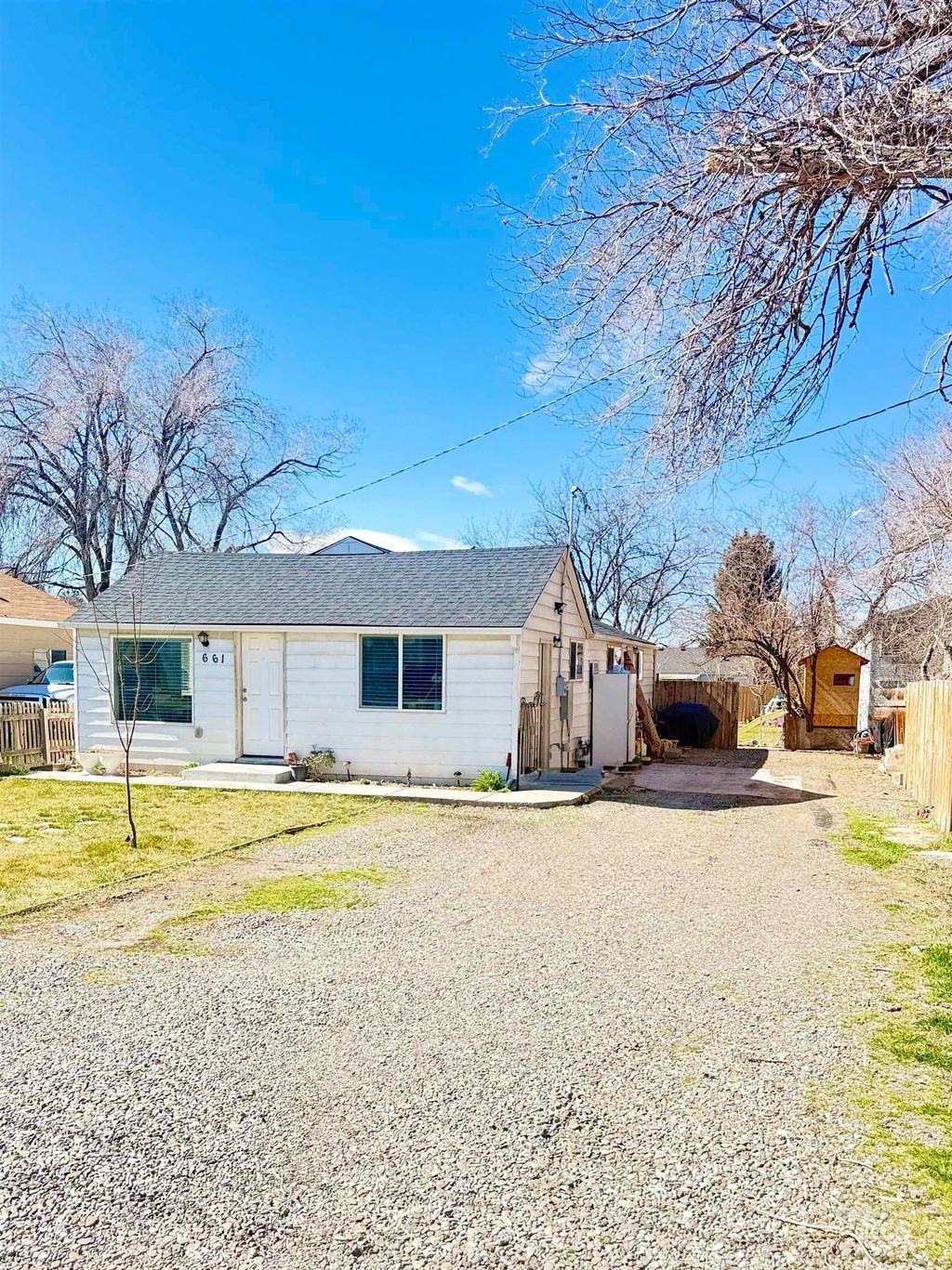 Photo of 661 Jackson St, Twin Falls, ID 83301 (MLS # 98977434)