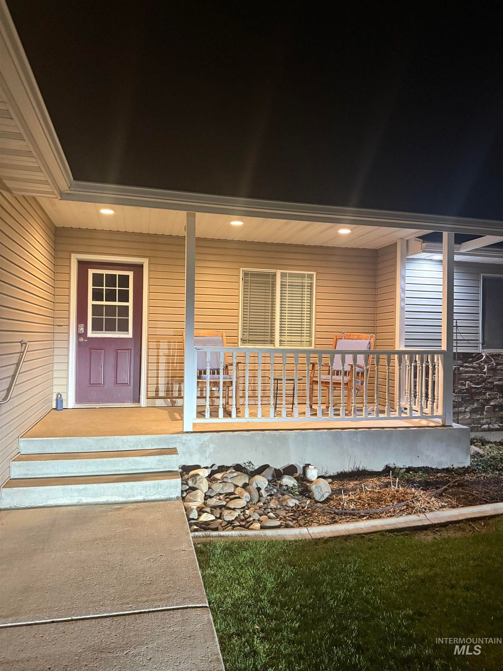 Photo of 891 N Pointe Dr, Twin Falls, ID 83301 (MLS # 98969345)