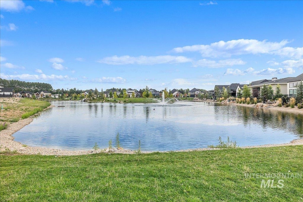 Photo of 5125 W May Jay Dr, Eagle, ID 83616 (MLS # 98999892)