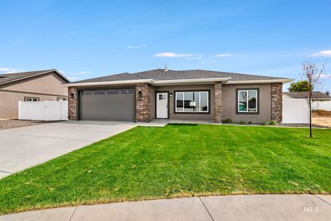 Photo of 1441 Haizlee Way, Twin Falls, ID 83301 (MLS # 98980838)