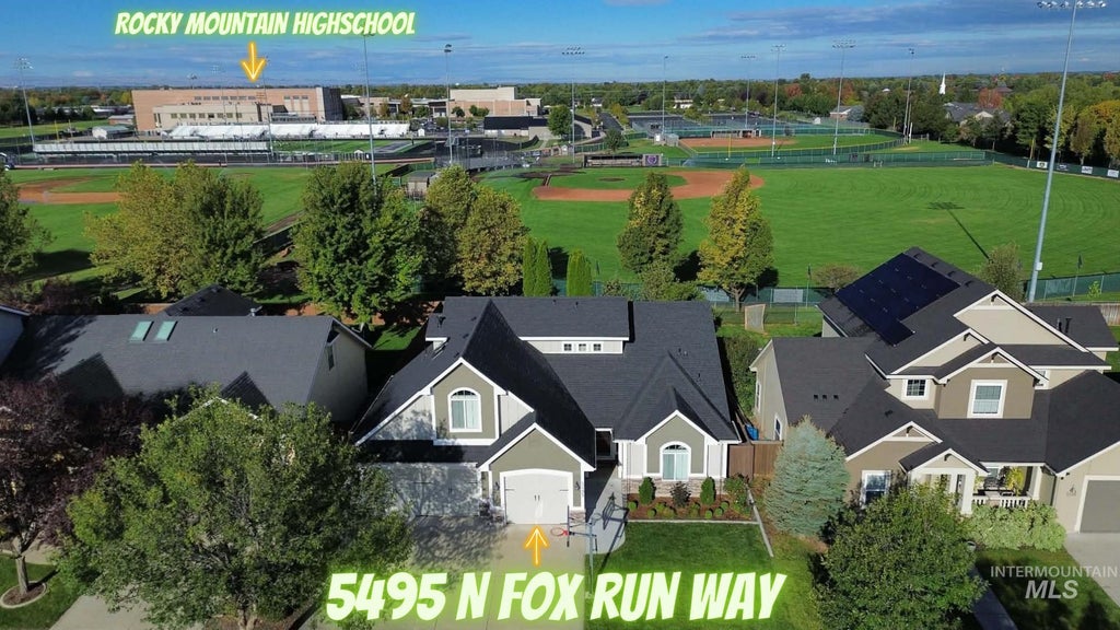Photo of 5495 N Fox Run Way, Meridian, ID 83646 (MLS # 99000578)