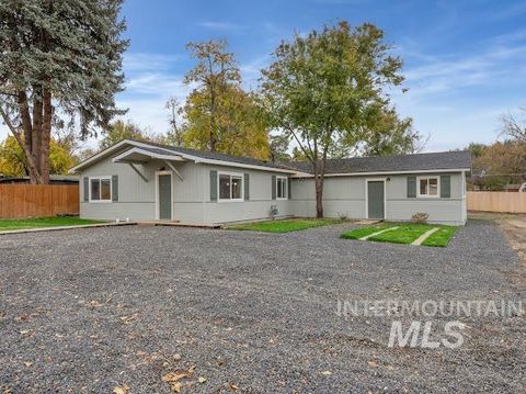 Photo of 10331 W Utahna Rd, Boise, ID 83714 (MLS # 98966870)